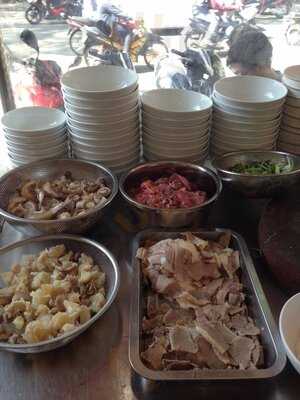 Quán Phở Ông Cả