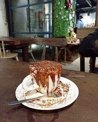 Golem Coffee Đà Nẵng