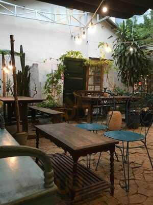 Golem Coffee Đà Nẵng