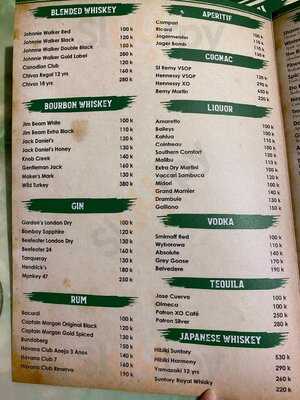 Shamrock Sports Bar Da Nang