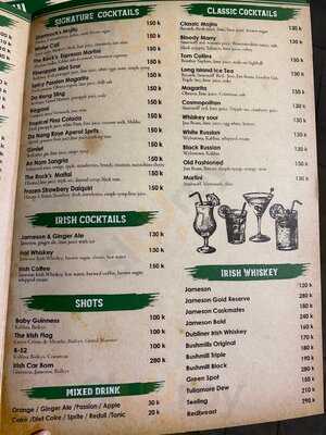 Shamrock Sports Bar Da Nang