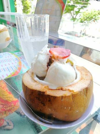 Quán Dừa Bến Tre 190 Bạch Đằng