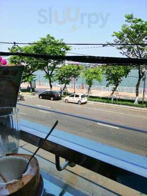 Quán Dừa Bến Tre 190 Bạch Đằng