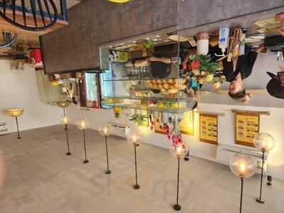 Happy Bread - Mì Aa