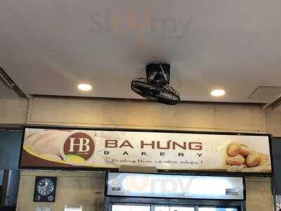 Tiệm Bánh Ba Hưng