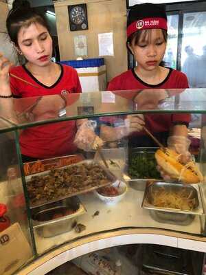 Tiệm Bánh Ba Hưng