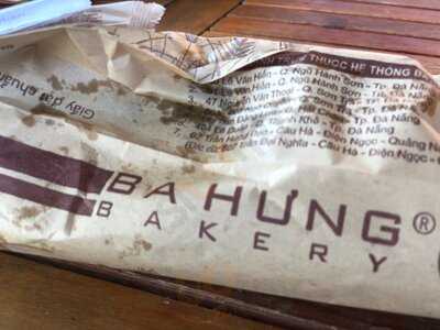 Tiệm Bánh Ba Hưng