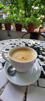 Muối Tiêu - Salt N' Pepper Kitchen