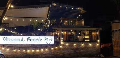 Coconut People 2 Bbq & Pub