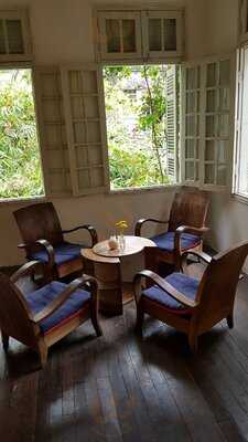 Manzi Art Space & Cafe