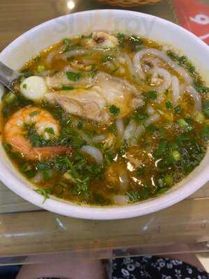 Bánh Canh Ghẹ Út Còi