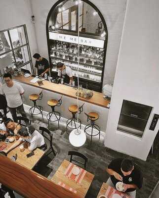 Me Me Bistro