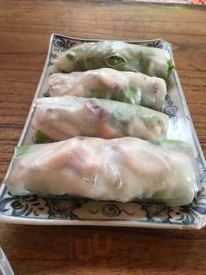 Quan Mi Quang Ba Mua