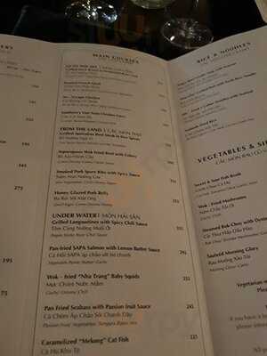 The Garlik De Tham Restaurant