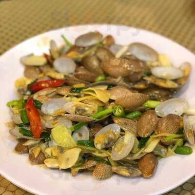 Nhà Hàng Út ThƯƠng