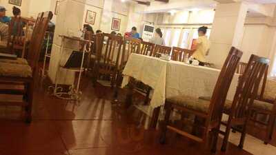 Phi Lu Chinese Restaurant