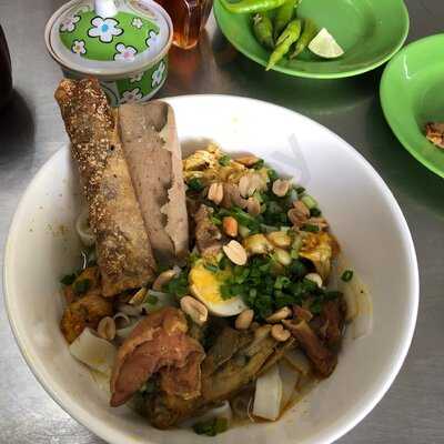 Mì Quảng Thi - 251 Hoàng Diệu