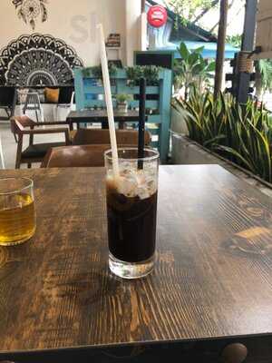 Amanda Coffee & Milk Tea