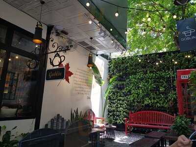 Goblin Coffee & Desserts