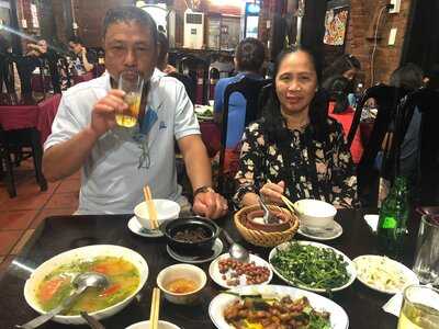 Cơm Niêu Nhà Đỏ