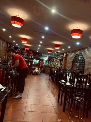 Cơm Niêu Nhà Đỏ