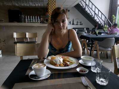 Ruby Bistro Cafe & Restaurant