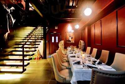 Sunset Restaurant & Wine Bar