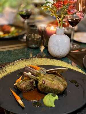 Sunset Restaurant & Wine Bar