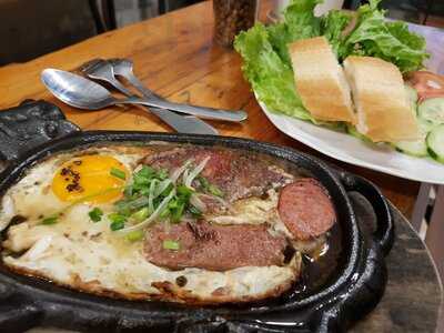 Quán Ngon - Bò Né - Beefsteak