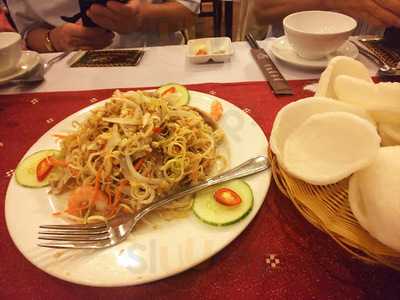 Nhà Hàng Trúc Xanh