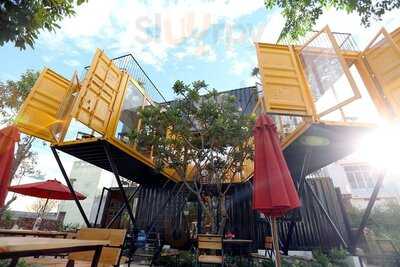 Joy Box Coffee & Bubble Tea