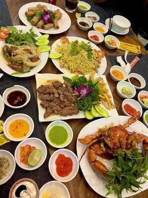 Làng Hải Sản Cây Sung