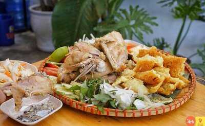 Ngoc Lan Restaurant And Hotel