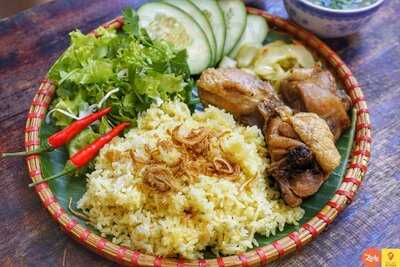 Ngoc Lan Restaurant And Hotel