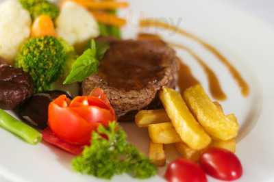 Nhà Hàng La Palace