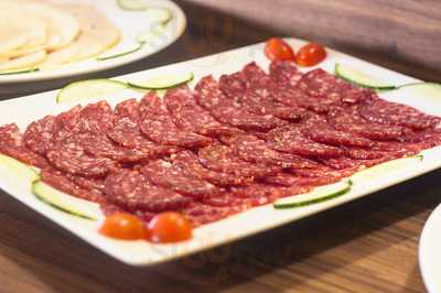 Nhà Hàng La Palace