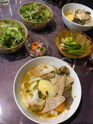 Huế Xưa Cafe - Cơm Niêu - Ẩm Thực 3 Miền