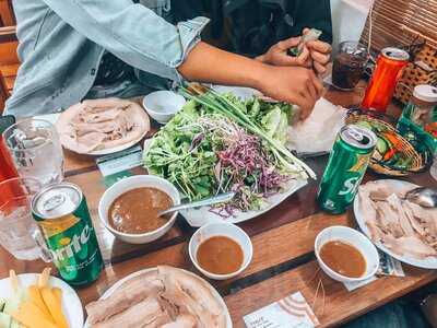 Bánh Tráng Thịt Heo Quỳnh Đại Lộc