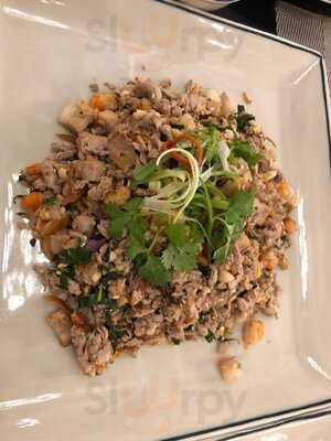 Nhà Hàng Khang Garden