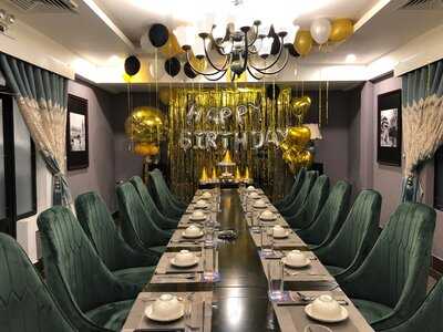 Nhà Hàng Khang Garden