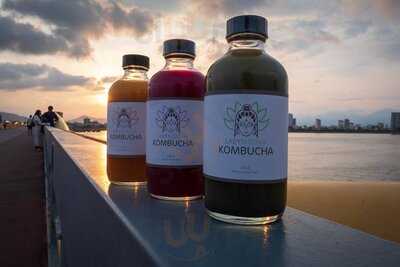 Trà Lên Men Lady Buddha Kombucha