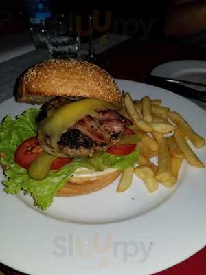 Valentino Bar & Bistro