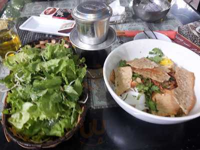 Nhà Hàng Cafe Việt Hương