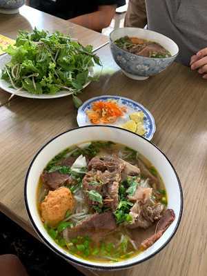 Bún Bò - Chả Cua Huế BẢo Vy