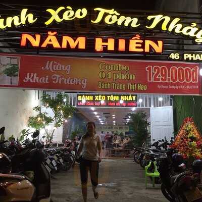 Bánh Xèo Tôm Nhảy Năm Hiền