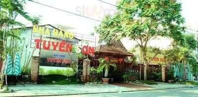 Nhà Hàng Tuyên Sơn