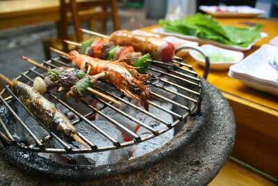 Xiên Nướng Tứ Hải