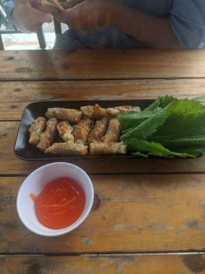 Tôm Càng Xanh Quán