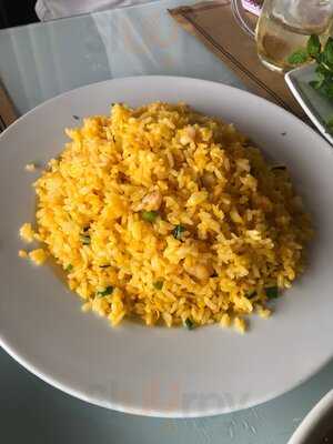 Nhà Hàng Làng Cá - Hải Sản Tươi Sống