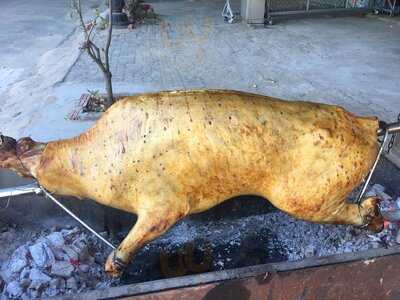 Bê Thui Hồng Đào